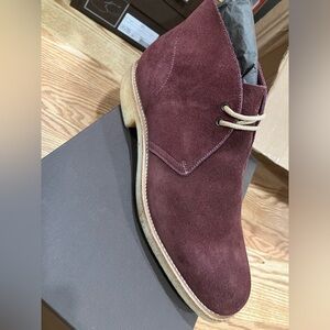 Casual shoes, size 7.5, burgundy